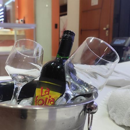 Motel La Folia Ribeirão Preto Eksteriør billede