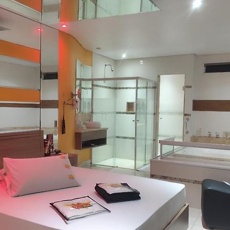 Motel La Folia Ribeirão Preto Eksteriør billede