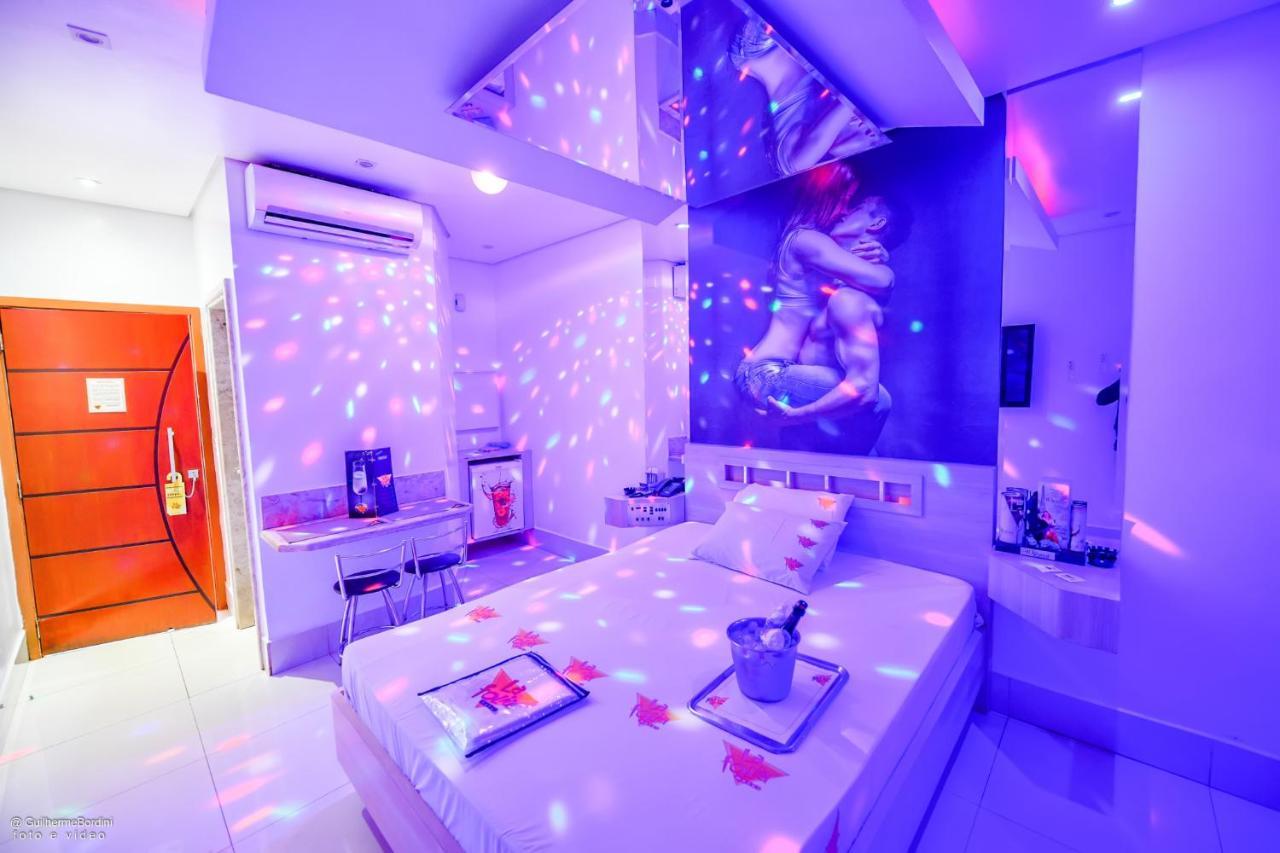 Motel La Folia Ribeirão Preto Eksteriør billede