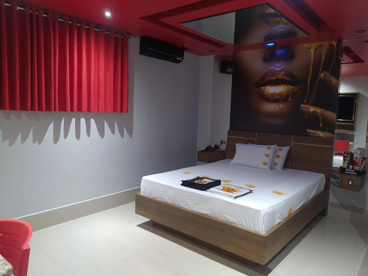 Motel La Folia Ribeirão Preto Eksteriør billede