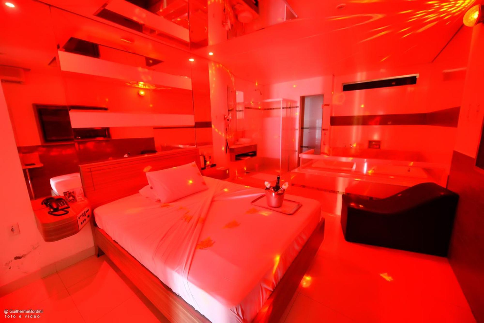Motel La Folia Ribeirão Preto Eksteriør billede