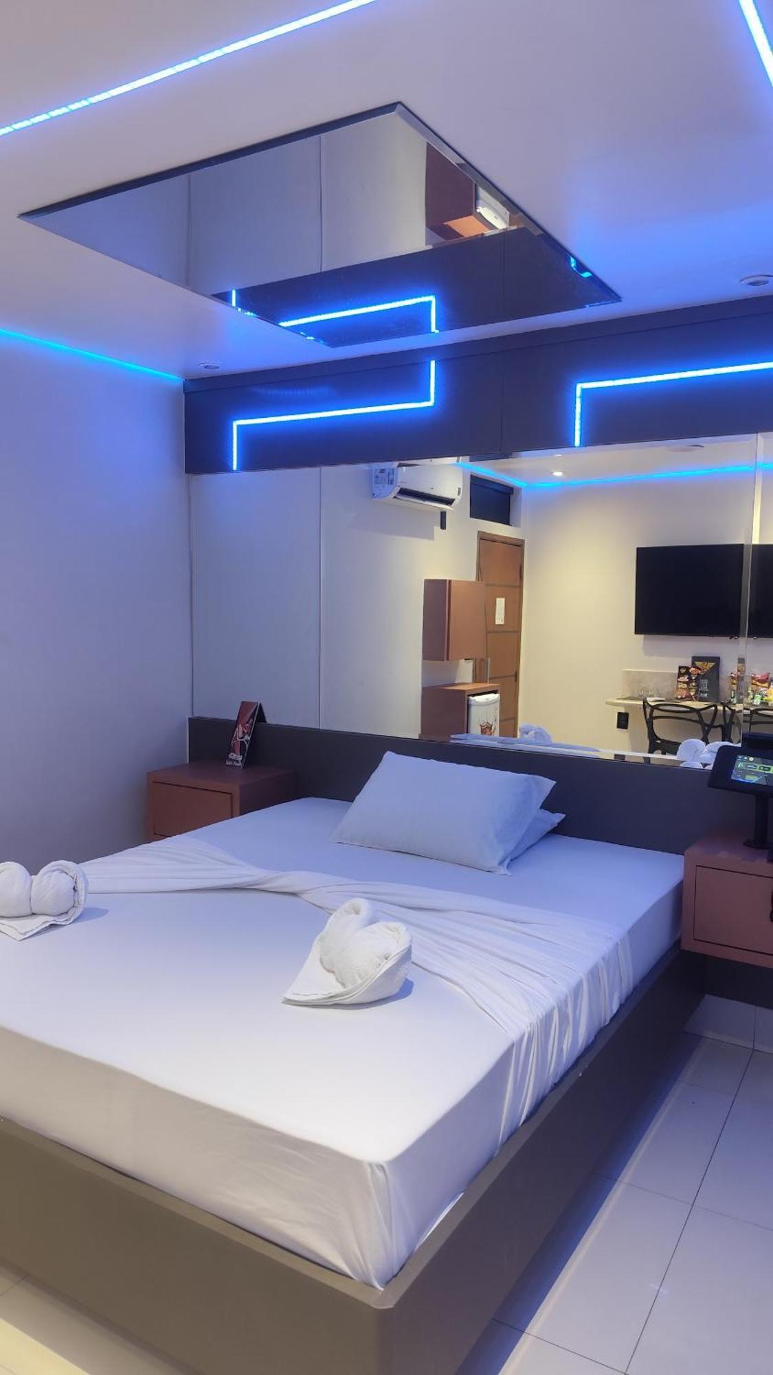 Motel La Folia Ribeirão Preto Eksteriør billede