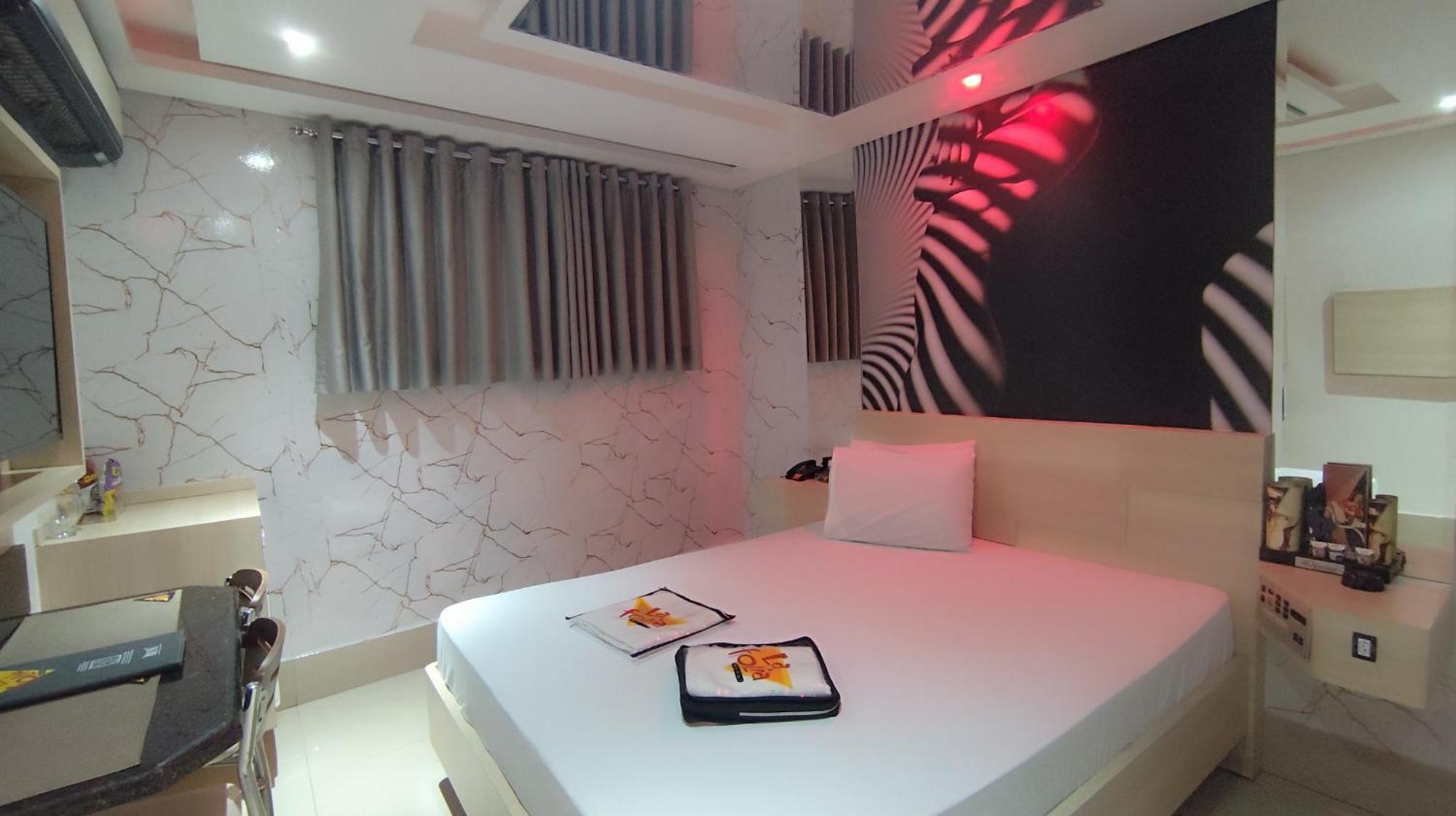 Motel La Folia Ribeirão Preto Eksteriør billede